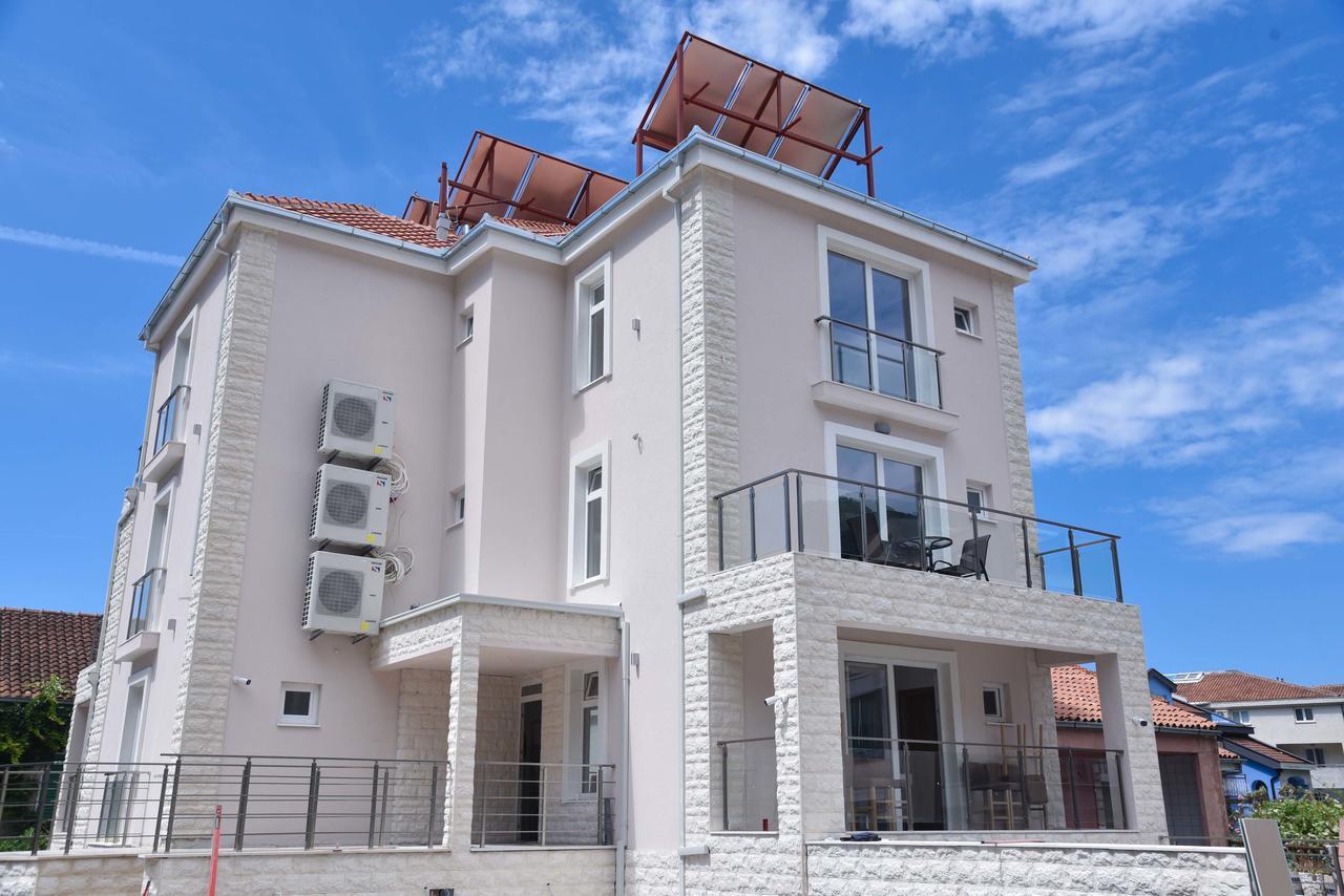 Apartment L Palace Budva Eksteriør billede
