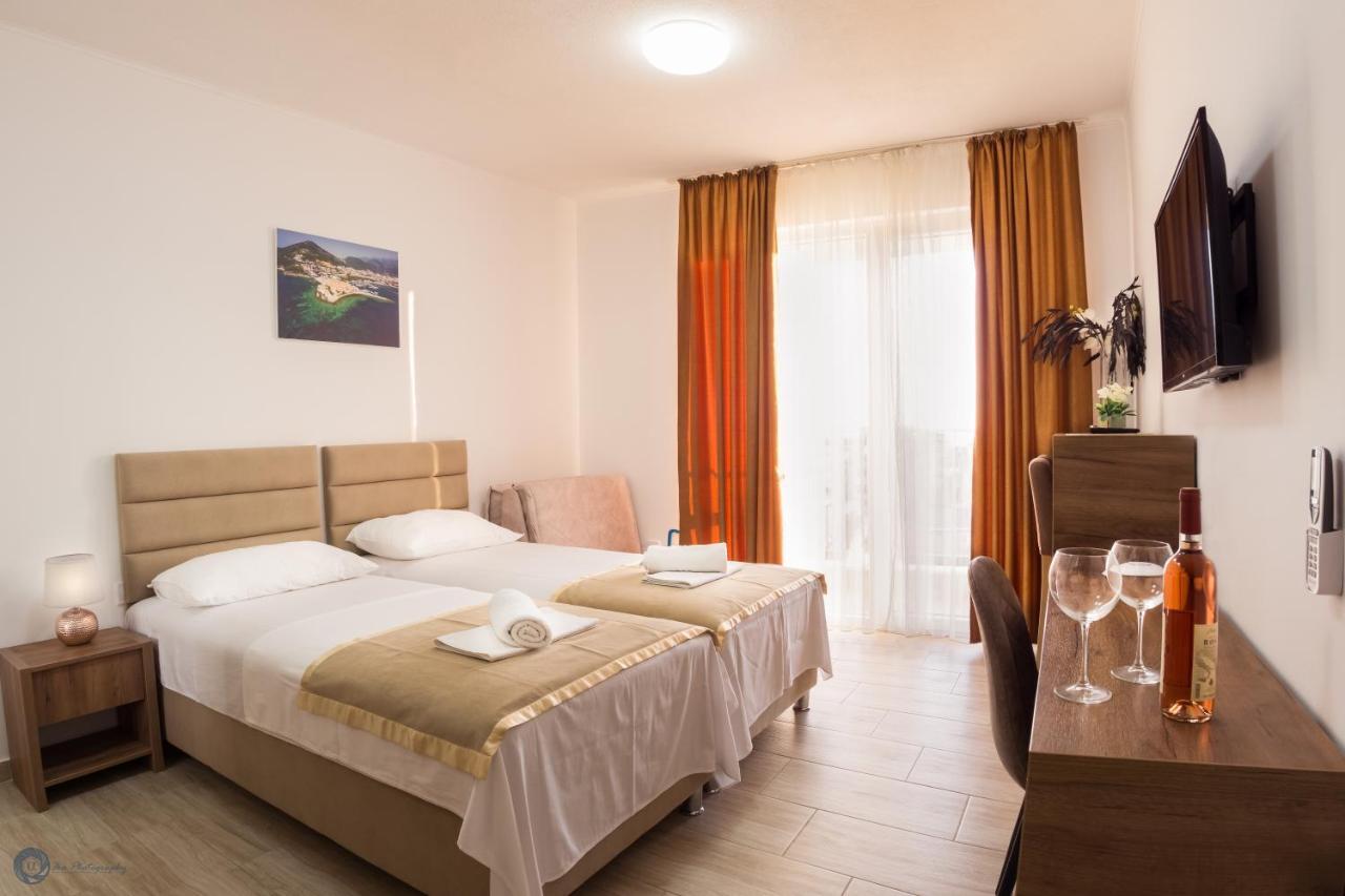 Apartment L Palace Budva Eksteriør billede